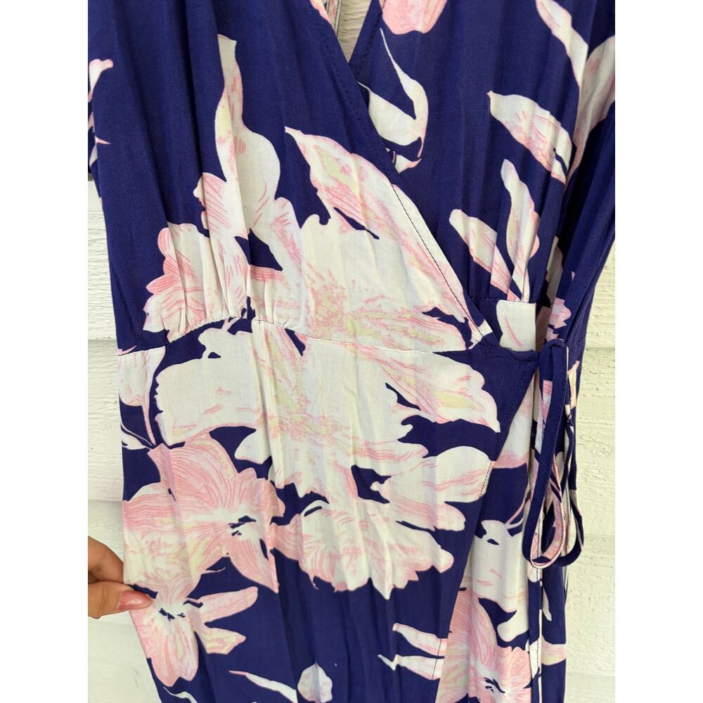 Lulus Navy Blue & Blush Floral Wrap Maxi Dress – Size Large - Picture 4 of 9